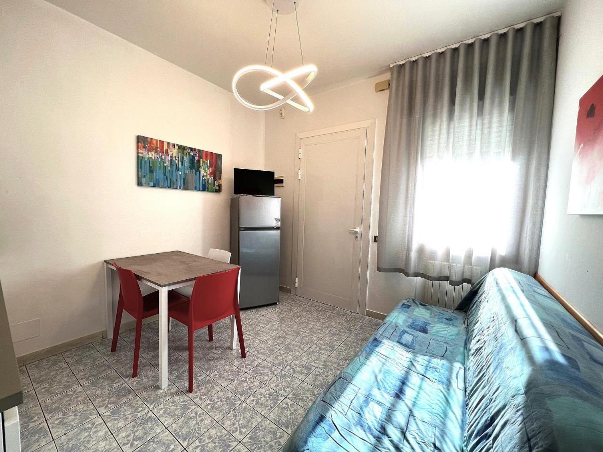 Zzznon Attivo Ex Dl5 E Dl6 Appartement Lido di Jesolo Buitenkant foto